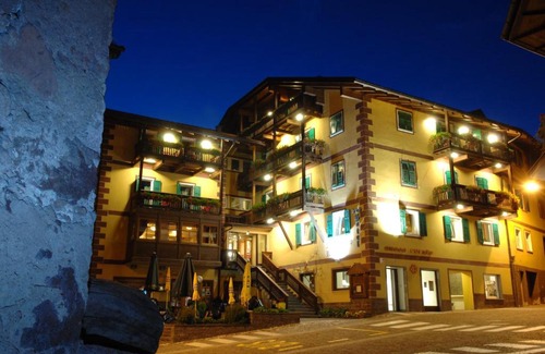 Varena Hotel | Hotel Alpino