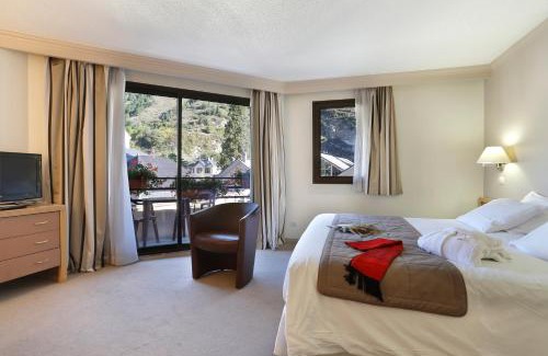 Brides-les-Bains Hotel | Hotel Amélie