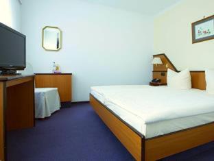 Pellenz Hotel | Hotel Am Martinsberg