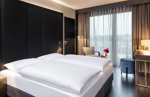 Friedrichshain-Kreuzberg Hotel | Hotel AMANO East Side