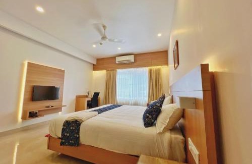 Chavakkad Hotel | Hotel Amaravathi BY D2V