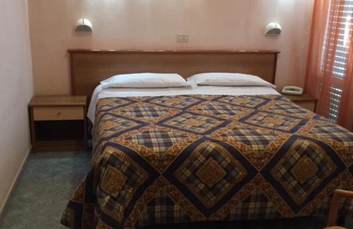 Marina di Pietrasanta Hotel | Hotel Ambasciatori