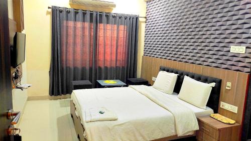 Ratlam Hotel | Hotel Amigo
