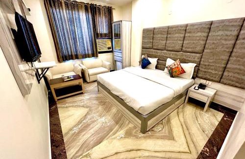 Karol Bagh Hotel | Hotel Amrit Villa