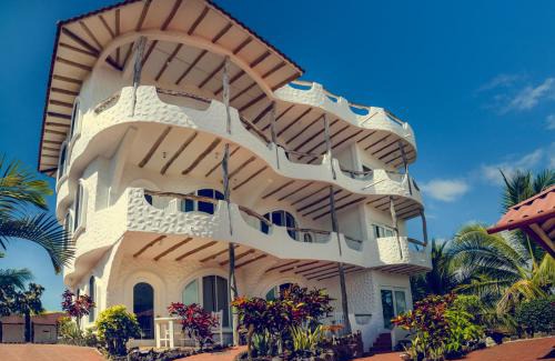 Bahia de la Academia Hotel | Hotel Angermeyer Waterfront Inn