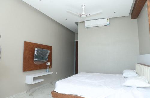 Ratlam Hotel | Hotel Annapurna