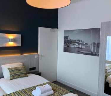 Sas van Gent Hotel | Hotel & Appartementen Royal