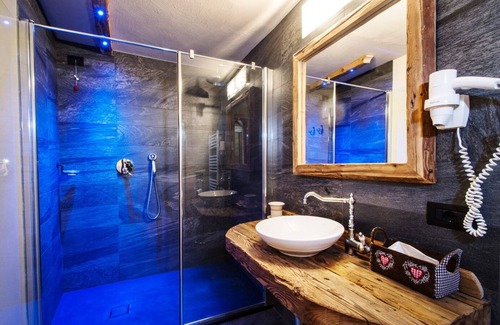 San Pellegrino Pass Hotel | Hotel Arnika Wellness