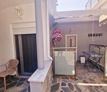 Thasos Town Apartment | Hotel Athanasia and apartments
