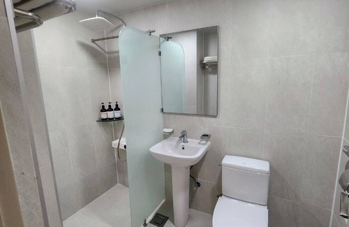 Bongmyeong-dong Hotel | hotel b&b