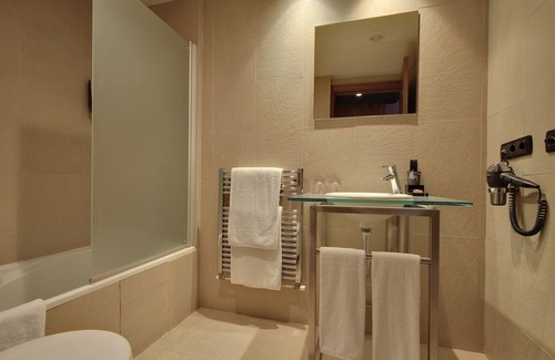 Badalona Hotel | Hotel Badalona Tower