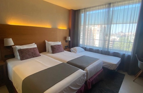 Badalona Hotel | Hotel Badalona Tower