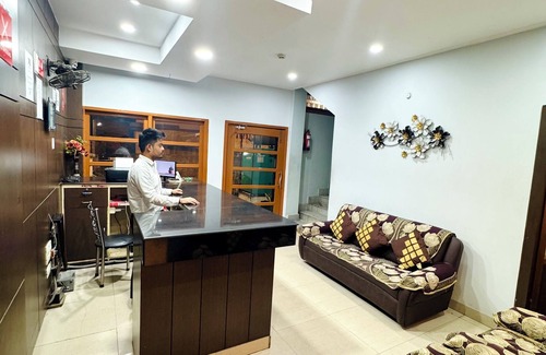 Sualkuchi Hotel | Hotel BKR Guwahati