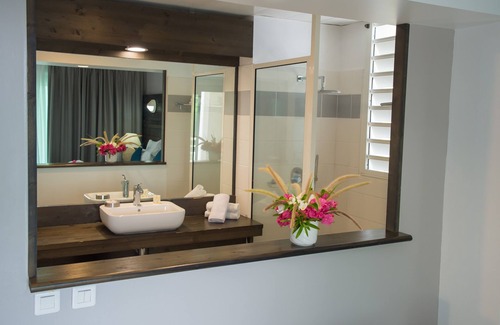 Terre-de-Haut House | HOTEL BOIS JOLI