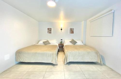 Banos de Agua Santa Hotel | Hotel Bombay