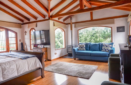 Amaguana Hotel | Hotel Boutique La Casona de La Moreria