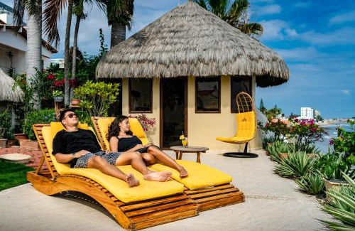 Salinas Bed & Breakfast | Hotel Boutique Playa Canela Ecuador
