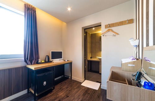 Yeongdo Hotel | Hotel Bridge