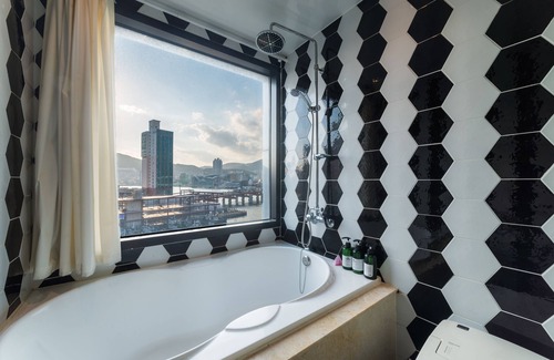 Yeongdo Hotel | Hotel Bridge