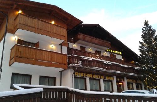 Moena Hotel | Hotel Bucaneve