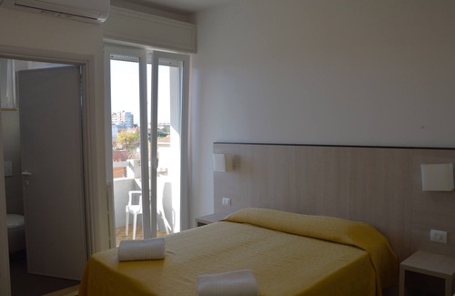 Pesaro Hotel | Hotel Caesar