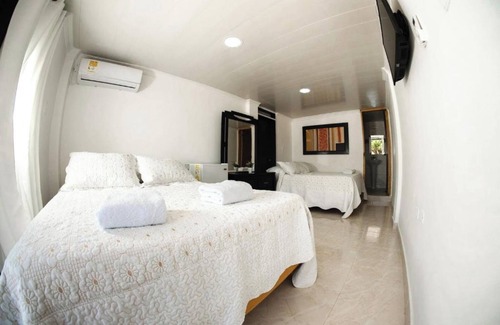 Punta Sur Hotel | Hotel Campestre Dorado SAI