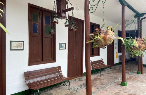 Guadalajara de Buga Hotel | Hotel Casa Antigua Buga