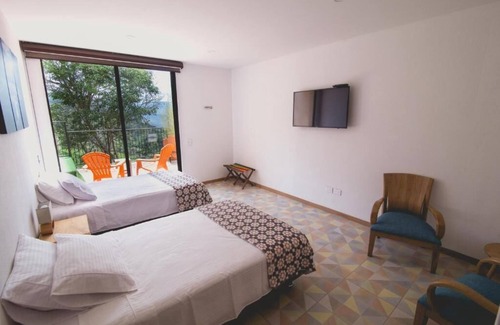 Arbelaez Hotel | Hotel Casa Portones
