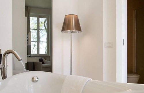 Villa-borgo Hotel | Hotel Castello di Santa Vittoria