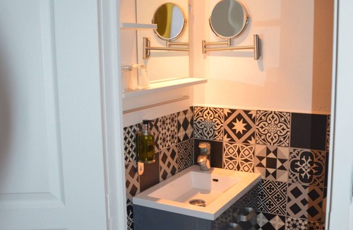 Sainte-Maxime City Centre Hotel | Hotel Castellamar