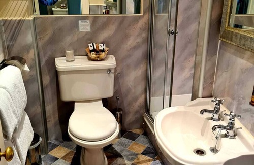 Newington Hotel | Hotel Ceilidh-donia