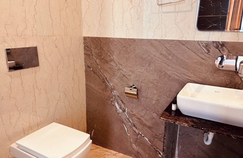 Deoghar Hotel | Hotel Chariot Inn