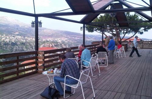 Bcharre Hotel | Hotel Chbat