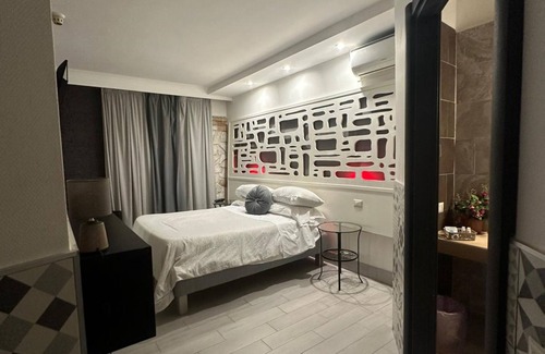 Casoria Hotel | Hotel Clinton