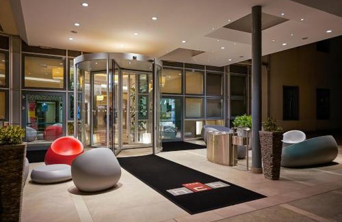 San Donato-San Vitale Hotel | Hotel Cosmopolitan Bologna