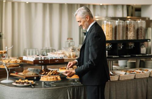 San Donato-San Vitale Hotel | Hotel Cosmopolitan Bologna