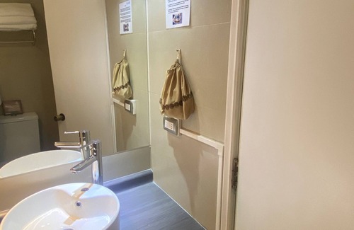 Valdivia Hotel | Hotel Costanera - Caja Los Andes