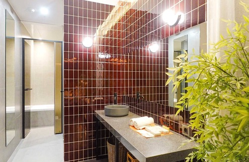 Sindang-dong Hotel | Hotel Crape Daegu Seongseo