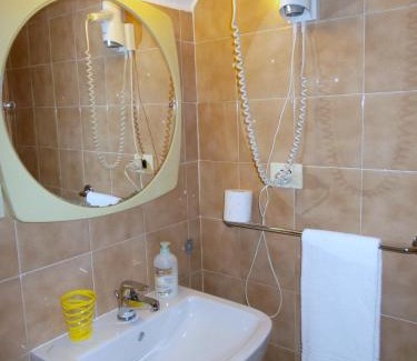 Sant' Ambrogio Hotel | Hotel d'Azeglio Firenze