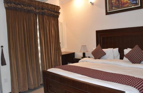 Sialkot Hotel | Hotel de Raj Sialkot
