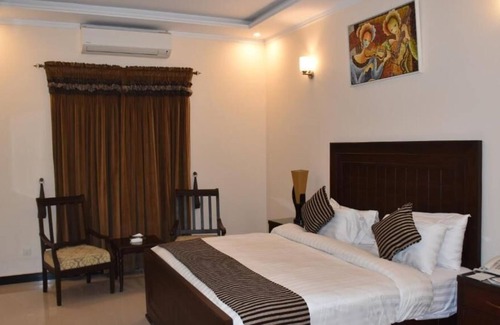 Sialkot Hotel | Hotel de Raj Sialkot