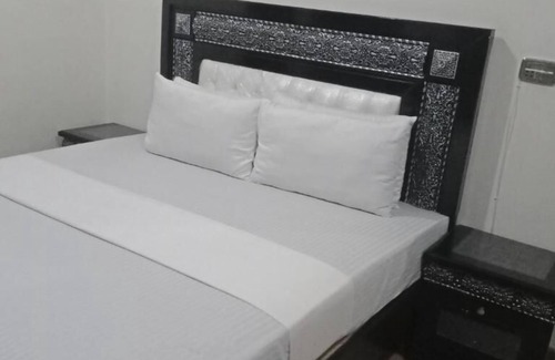 Multan Hotel | Hotel Decent Lodge