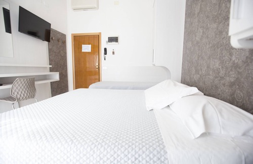 Villamarina Hotel | Hotel Desirée