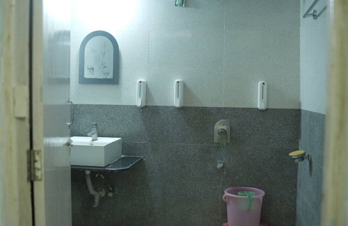 Digha Hotel | Hotel Dolphin