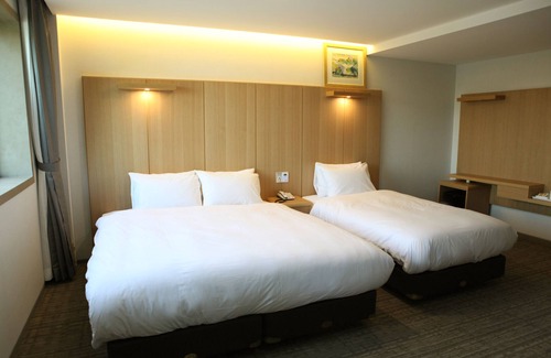 Chinju Hotel | Hotel DongBang