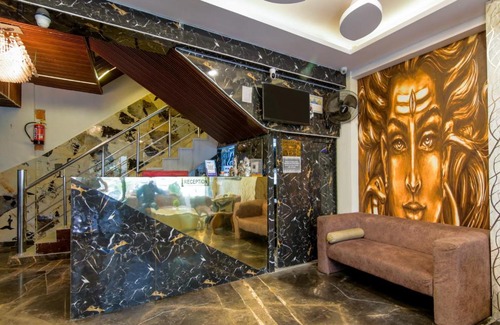 Paharganj Hotel | Hotel Double R - Couple Freindly