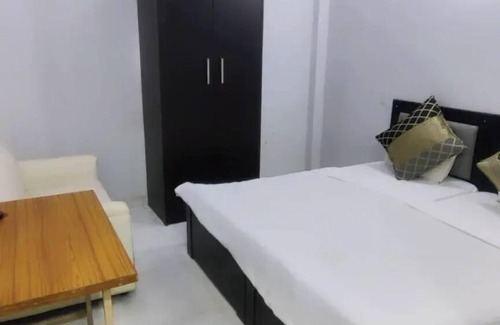 Meerut Hotel | Hotel Downtown