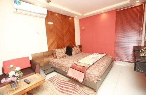 Bahria Town Hotel | Hotel Dream Heights Hotel and Apartment