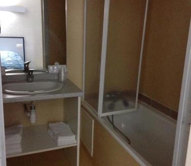 Louhans Hotel | HOTEL DU JURA