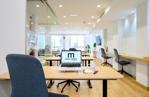 Las Palmas de Gran Canaria Hotel | Hotel Emeté & Coworking by Airnest